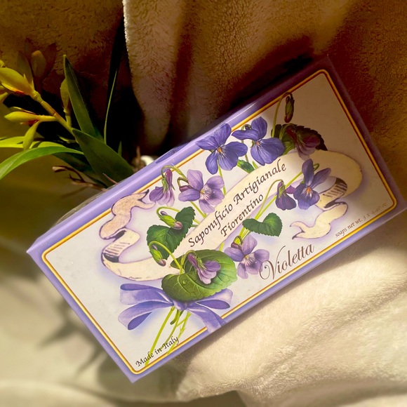 ‼️3/$33‼️ ✨🫧Saponificio Artigianale Fiorentino soap🫧✨ - Picture 1 of 4